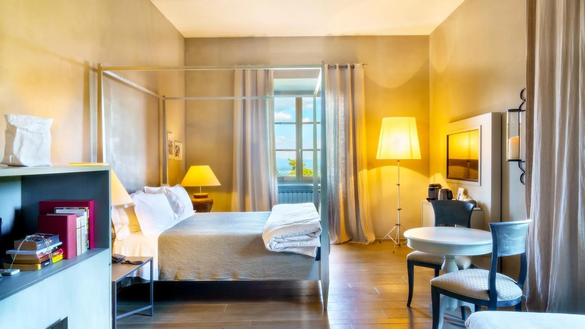 **** Hotel Villa Sassolini & Depandance Montevarchi Italia